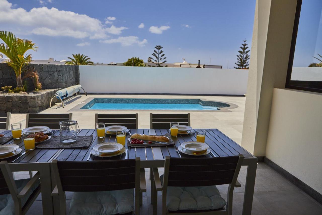 205 - Casa Santuario By Villas Now Ltd Playa Blanca  Exterior photo